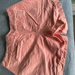 Tommy Hilfiger shorts. EUC.  No rips or stains.  Peach colored.